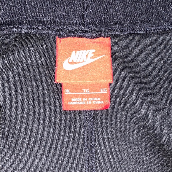 Nike track pants. ‼️NEVER WORN‼️ - Picture 4 of 6